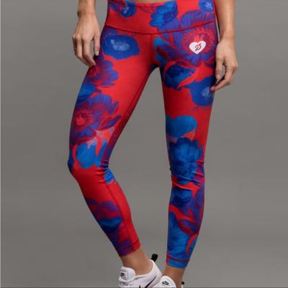 BNWOT Emma Lovewell Peloton 7/8” Leggings (Medium)